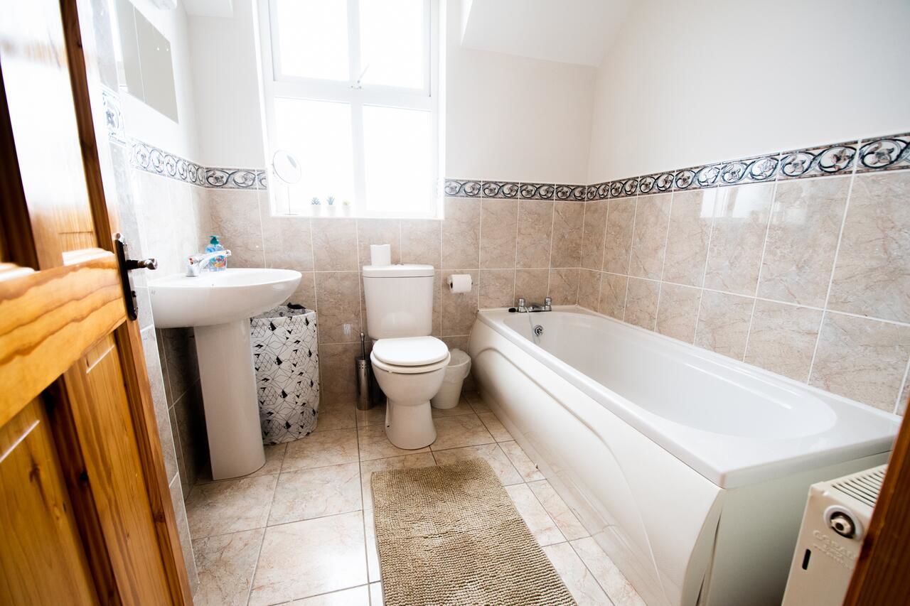 Дома для отпуска Beautiful Three Bedroom home in Bundoran Бандоран-37